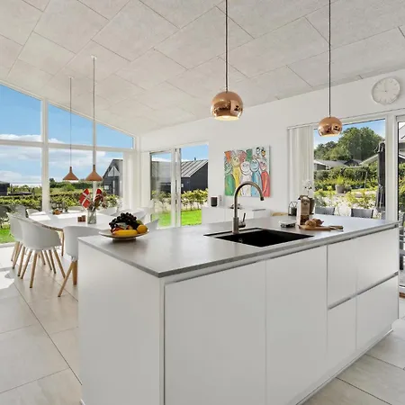 Three-bedroom In Haderslev